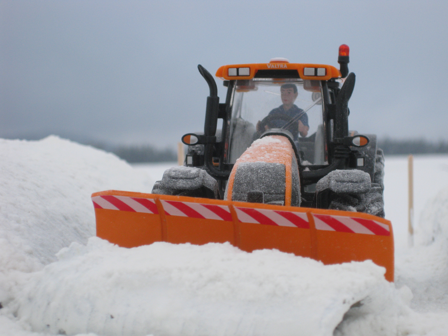 Valtra im Winterdienst