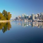 VANCOUVER - DOWNTOWN, WATERFRONT AND STANLEY PARK WITH REFELCTIONS