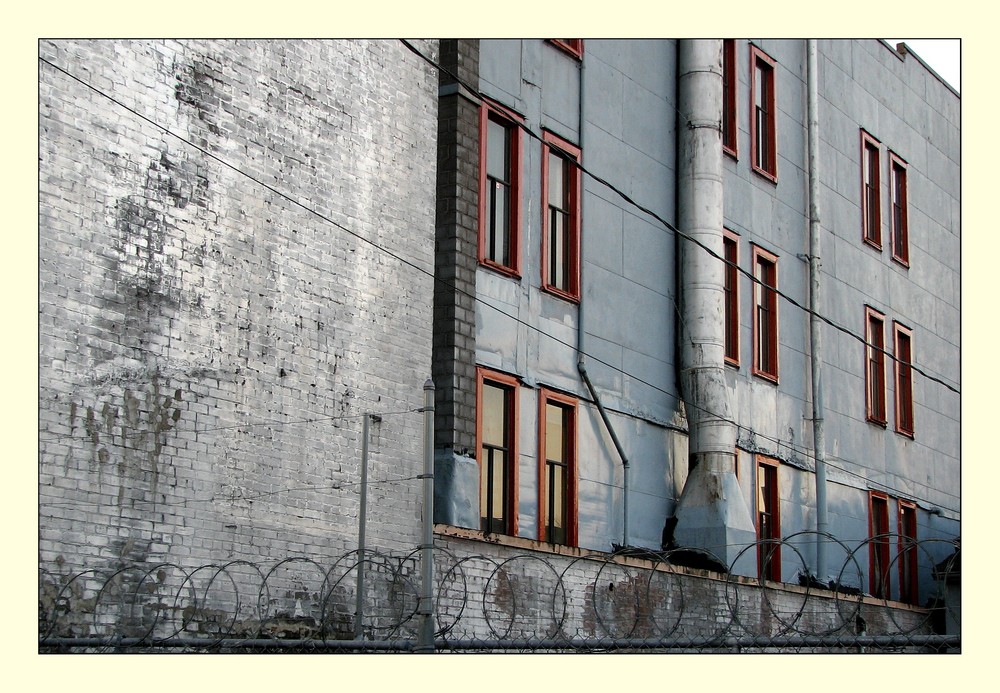 Vancouver Living ... Looking at Barbed Wire