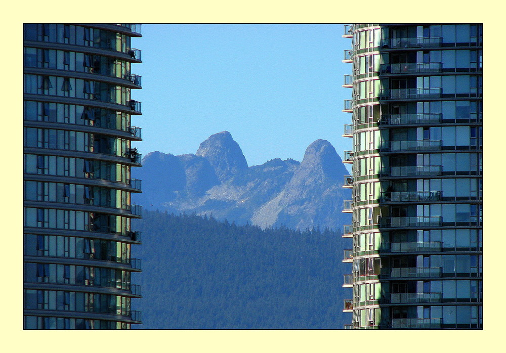 Vancouver Living ... Looking at "The Lions"