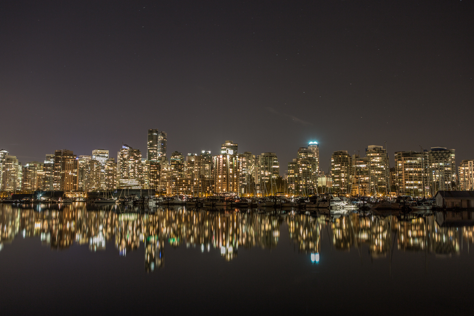 Vancouver Skyline bei Nacht