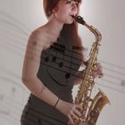 Vanessa mit Saxophon