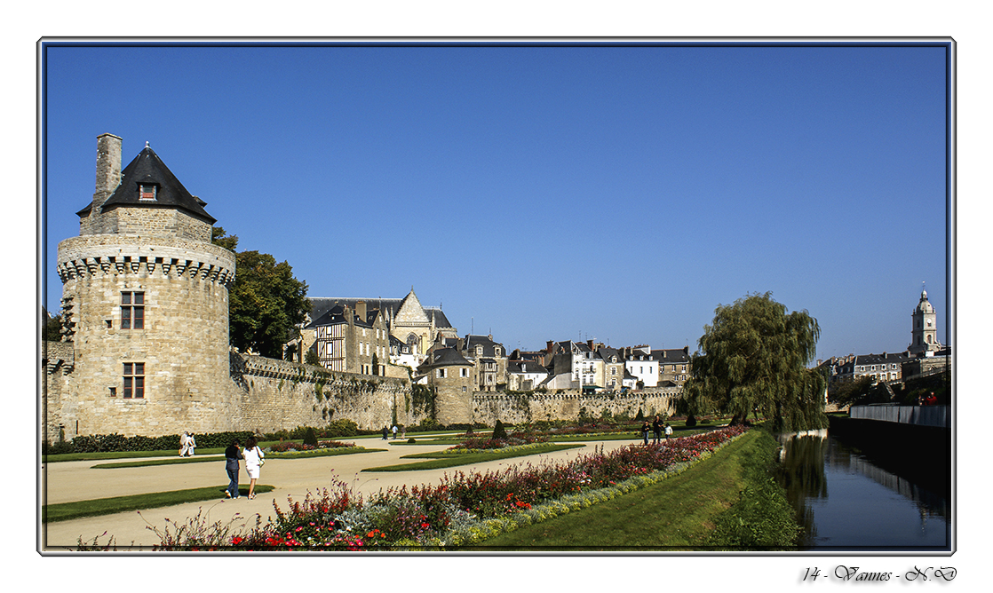 Vannes et son architecture défensive.