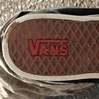 Vans halt