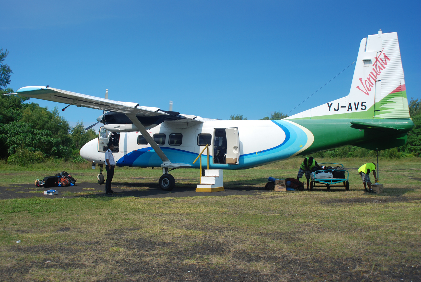 Vanuatu, AIR-VANUATU