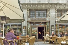 VARADERO-Eingang und Terrasse...