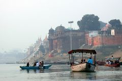 Varanasi am Morgen