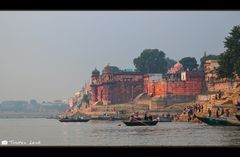 Varanasi im ersten Licht des Tages