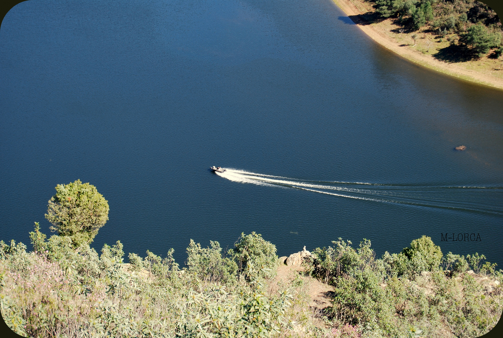 varca en el rio alagon