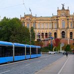 Variobahn mit Maximilianeum