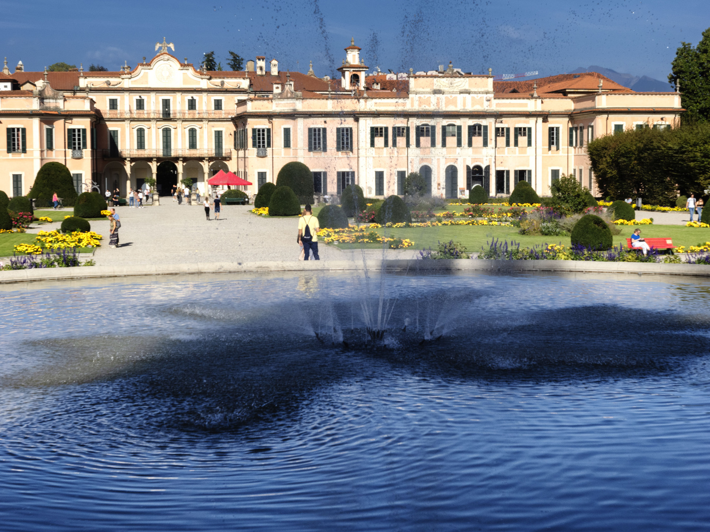 Vasca e palazzo Estense, Varese