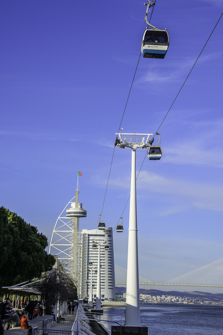 Vasco da Gama Turm und Seilbahn