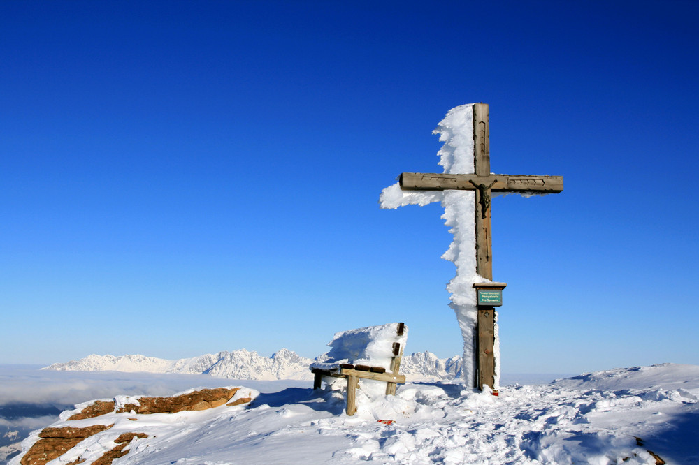 Vater Frost vs. Christus