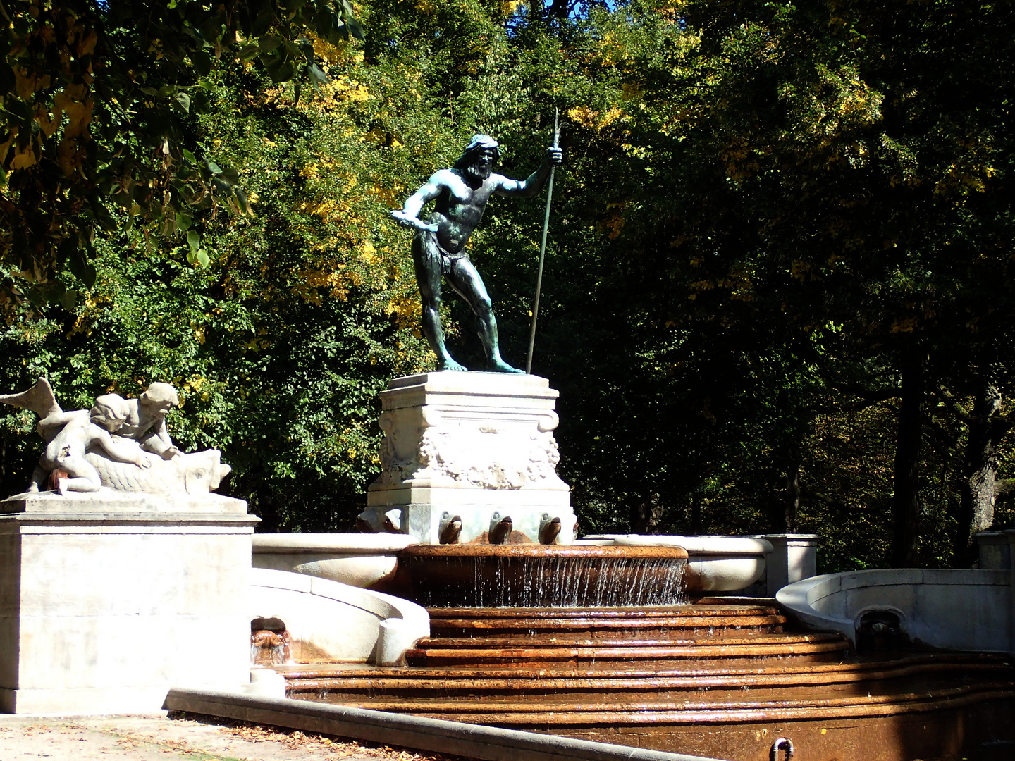 Vater Rhein Brunnen