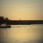 .. Vater Rhein mit Südbrücke ..