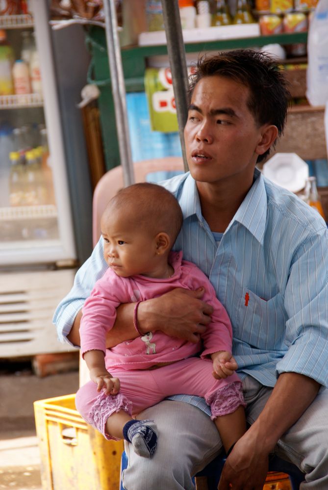 vater & tochter, laos 2010