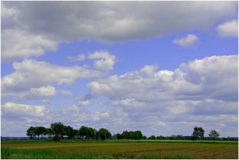 Vatertag, Landschaft und Wolken..