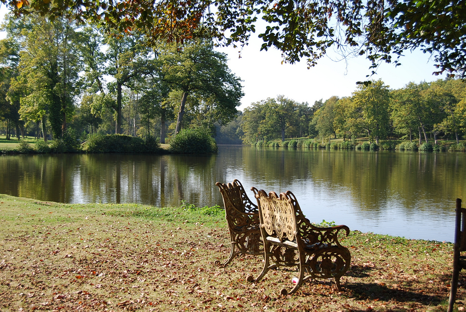 vaux de cernay ou une fin de septembre ensoleillée