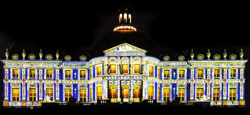 Vaux le vicomte et son lanternon .