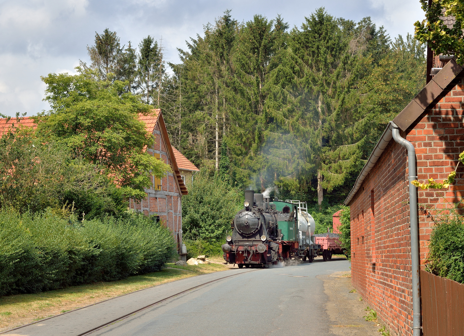 VBV 102 --Braunschweig am 02.08.19 Ortsdurchfahrt Uenzen