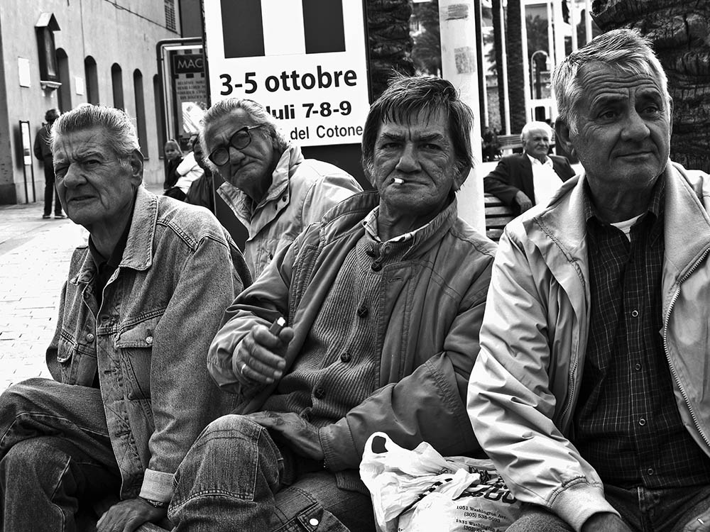 VECCHI MARINAI A GENOVA / OLD GENOA'S SEAMEN