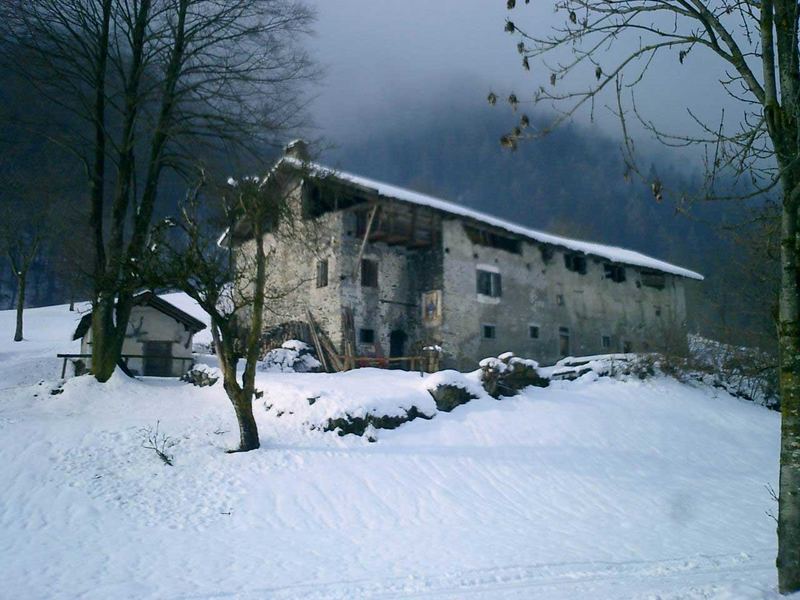 vecchia casa a Caderzone (Tn)