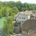 vecchia fabbrica sul fiume