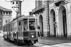 Vecchio Tram in via Po...