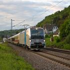 Vectron (193 803-4) mit Ente!