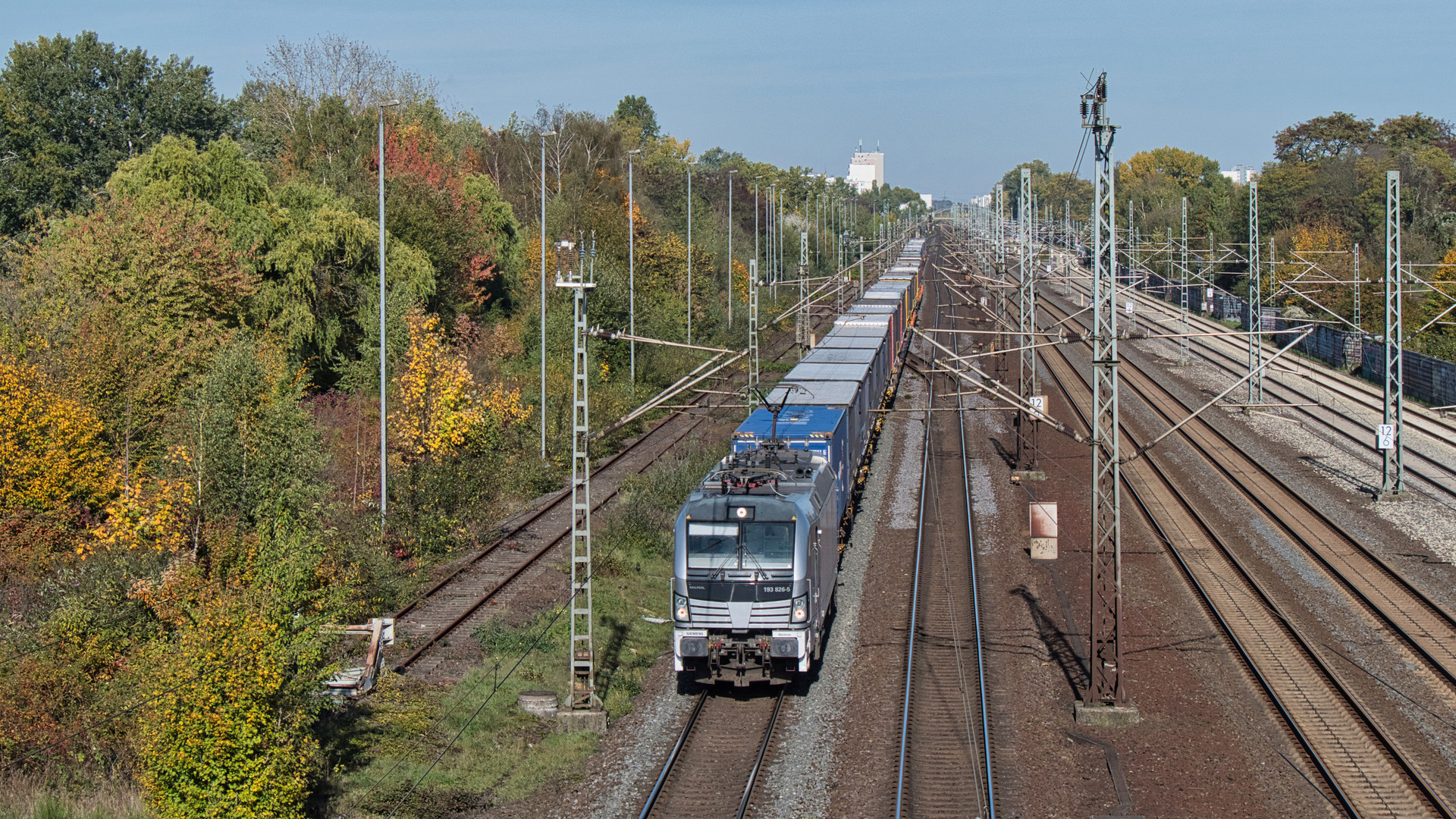 Vectron im Mastenwald