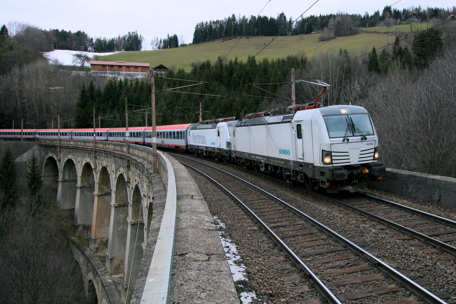 VECTRON - Lokomotiven am Semmering