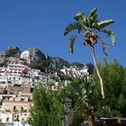 veduta di positano dalla spiaggia