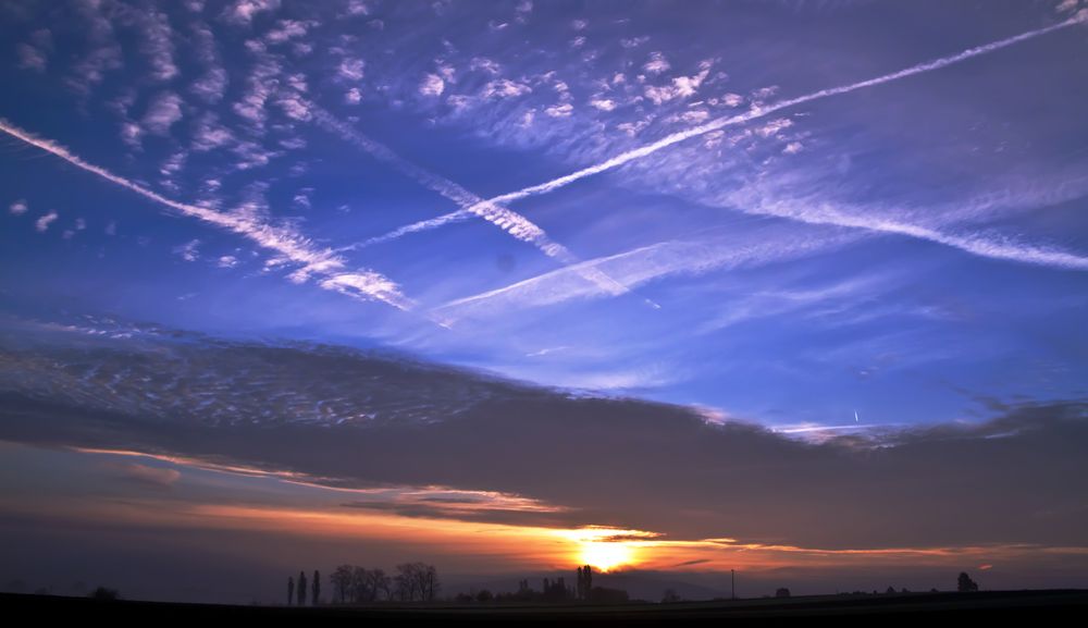 Vekehr am Morgenhimmel