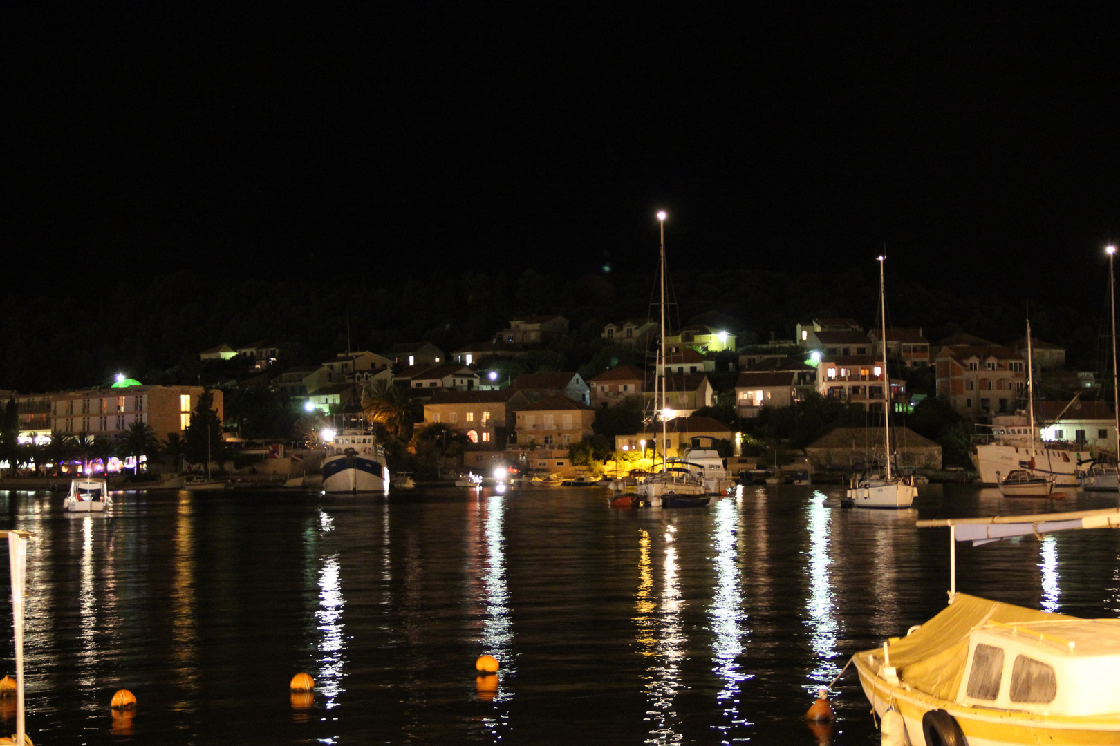 Vela luka am Abend