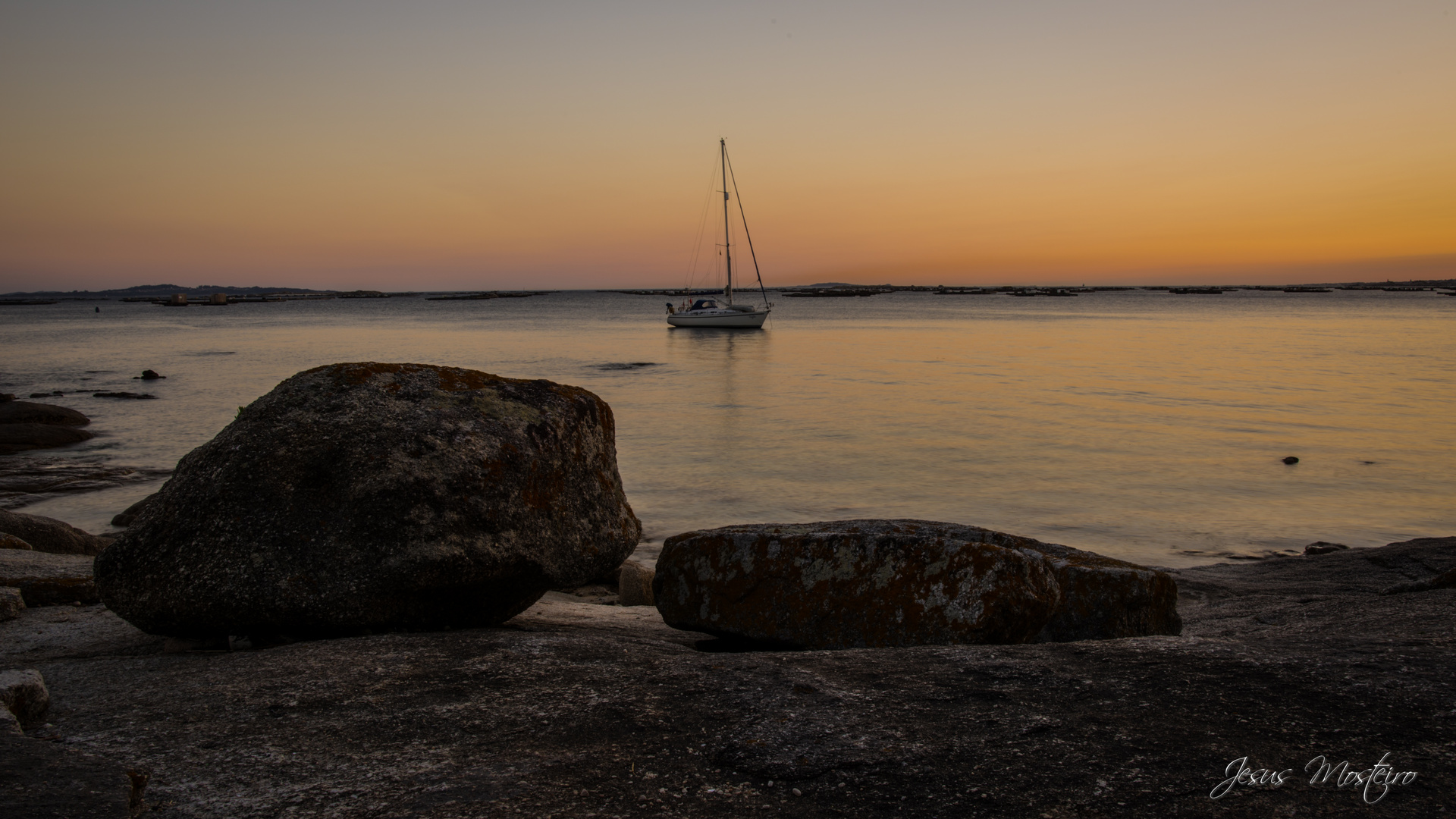 Velero en la Isla de Arousa, Galicia