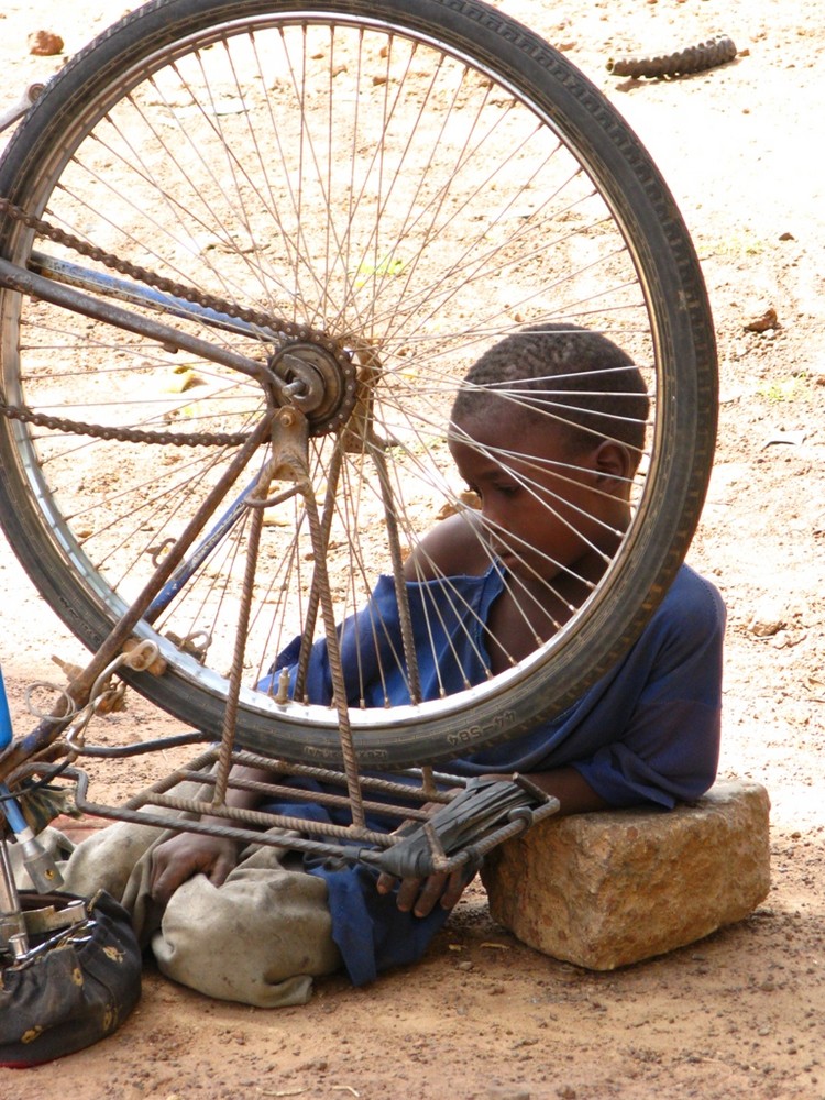 vélo d'un petit gamin