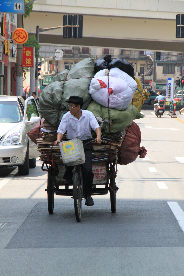 Velokurier in Shanghai