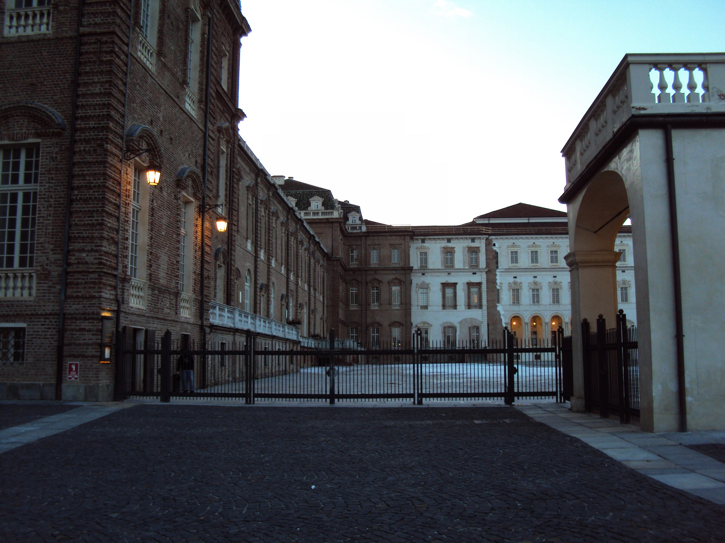 Venaria Reale, cortile d'accesso