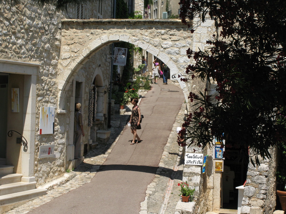 vence et ces touristes