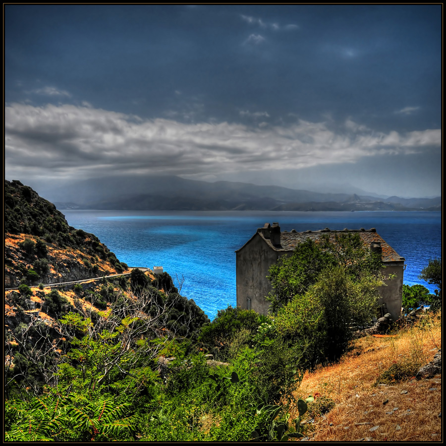 Vendesi casetta vista mare, modica cifra