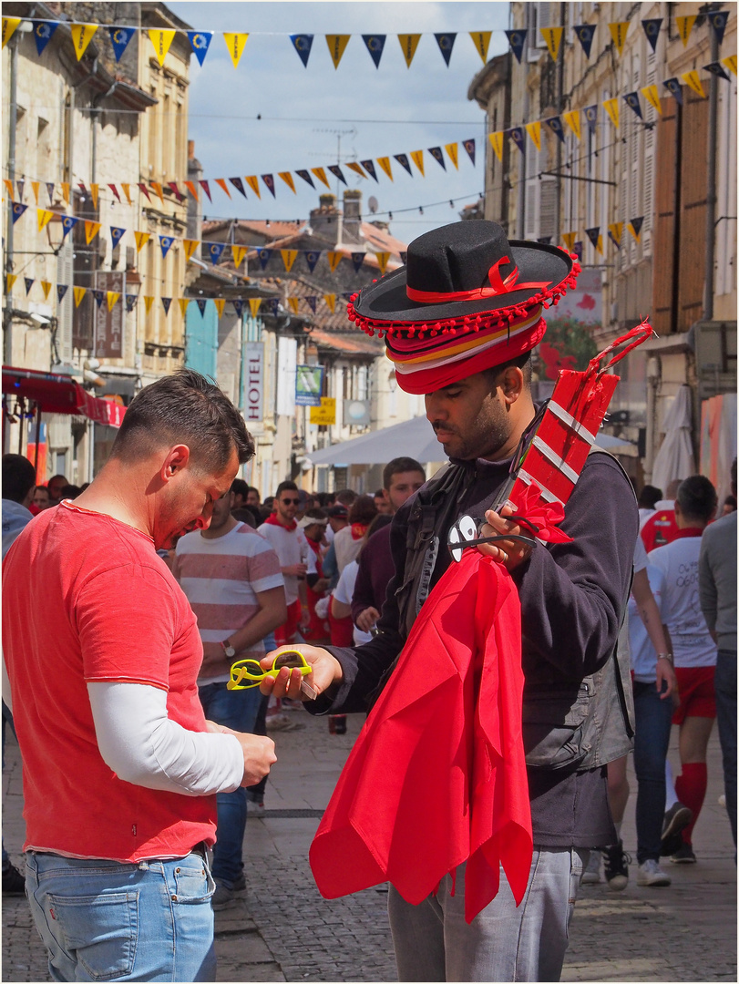 Vendeur de lunettes et chapeaux 