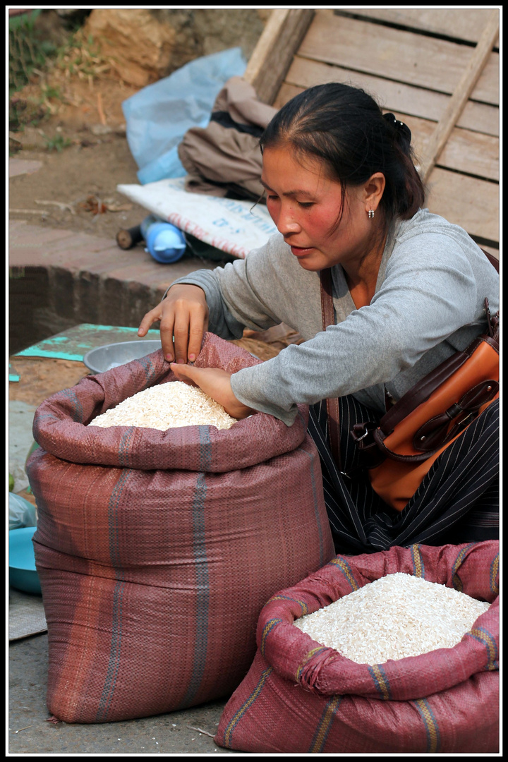 vendeuse de riz