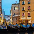 Venedig. Bacino Orseolo. Blaue Stunde.