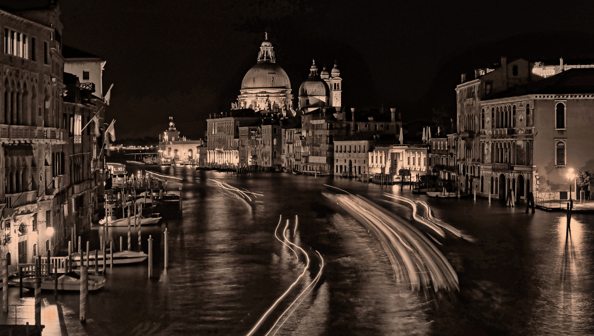 Venedig bei Nacht