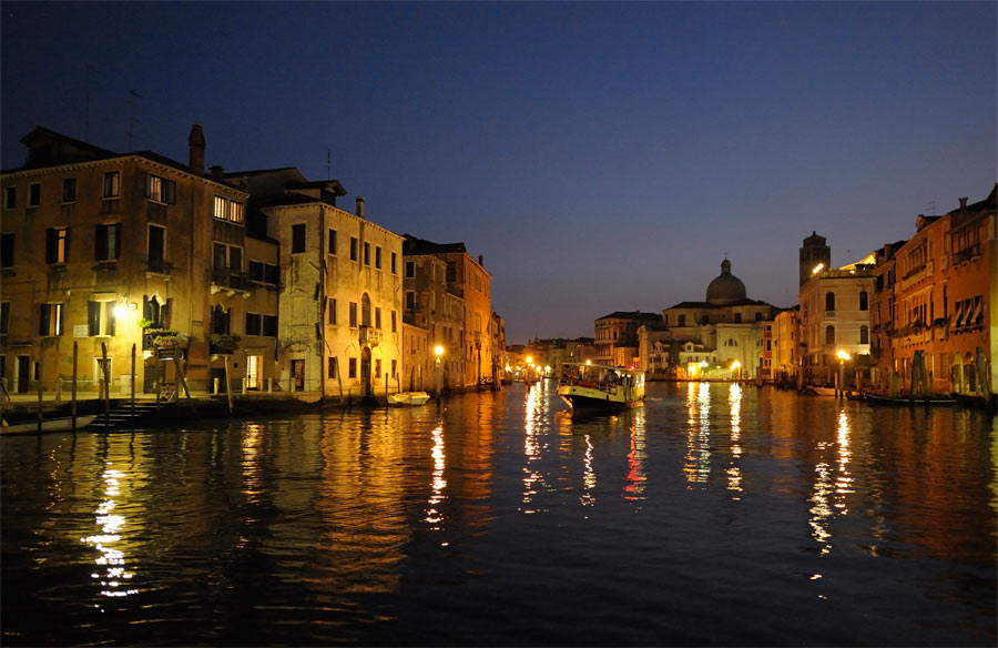 Venedig bei Nacht