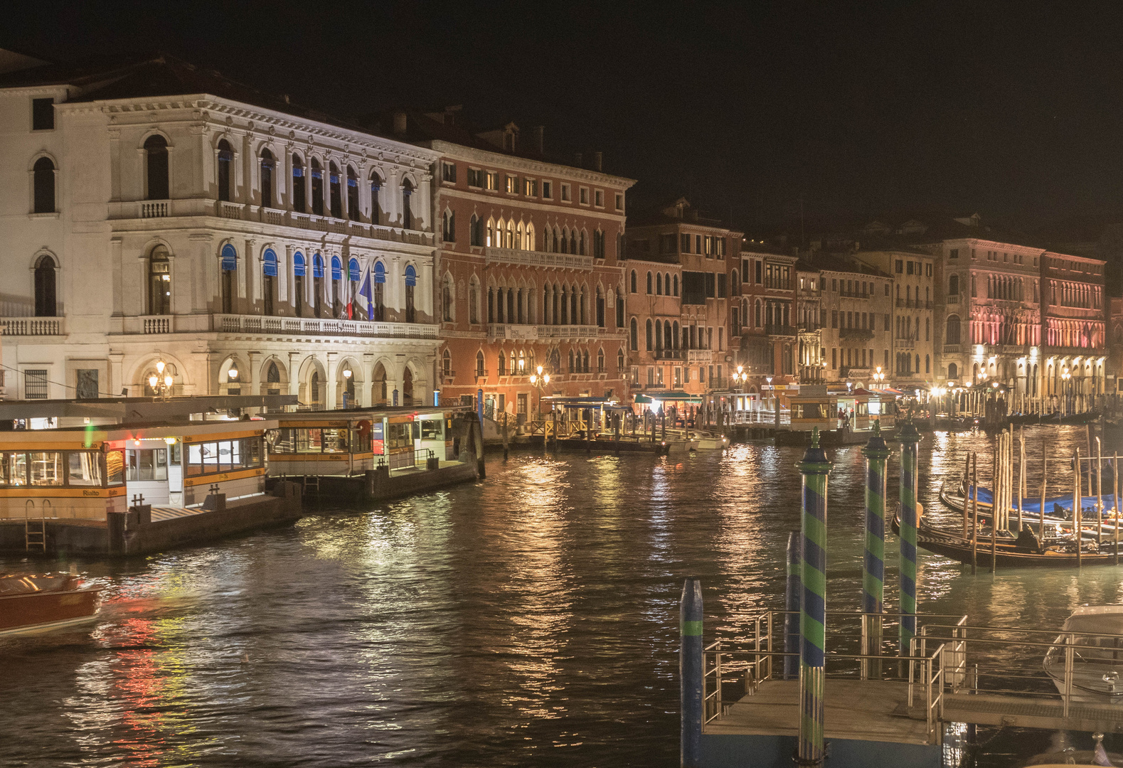 Venedig bei Nacht