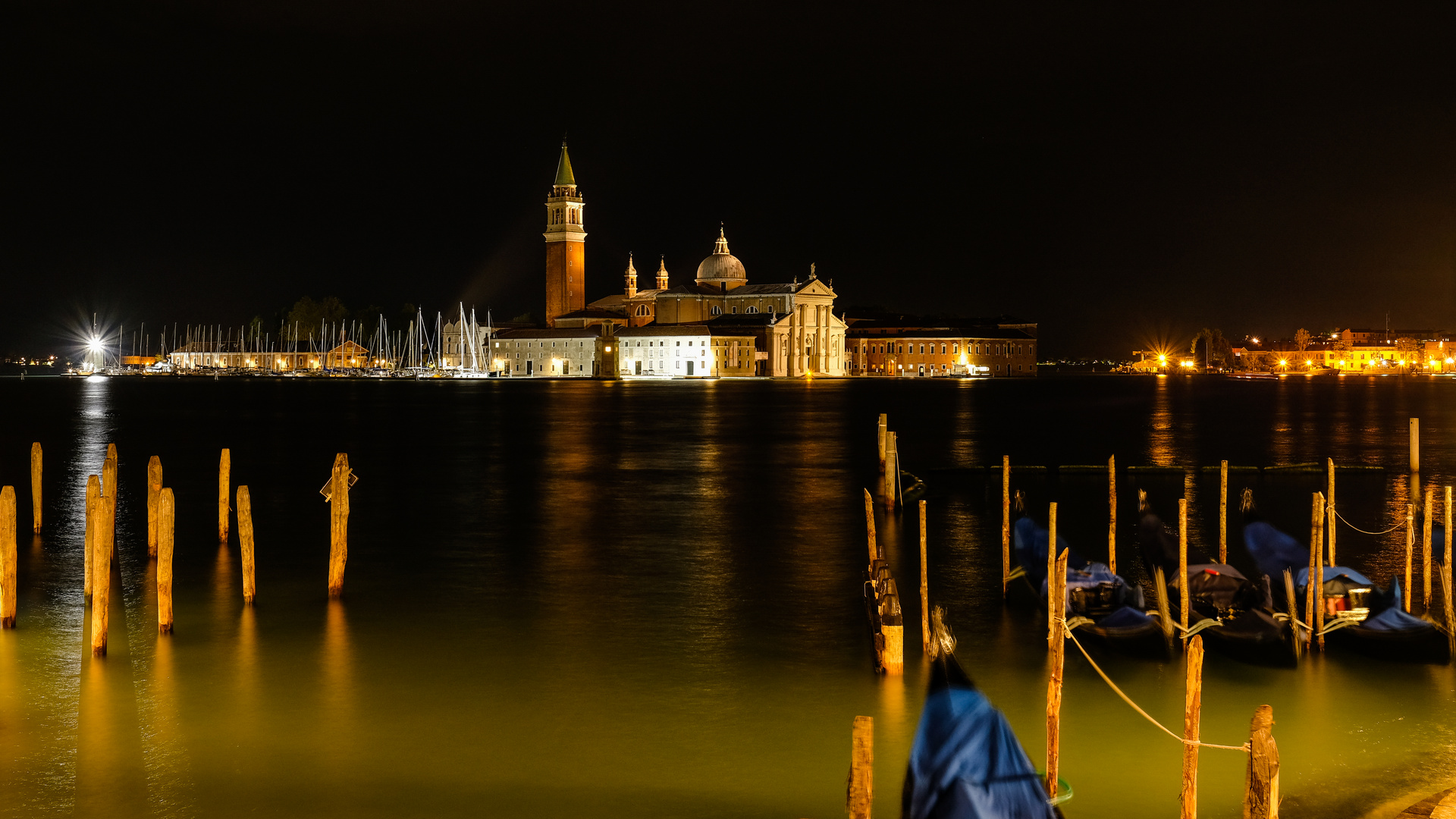 Venedig bei Nacht - Blick auf die Insel Insel San Giorgio Maggiore