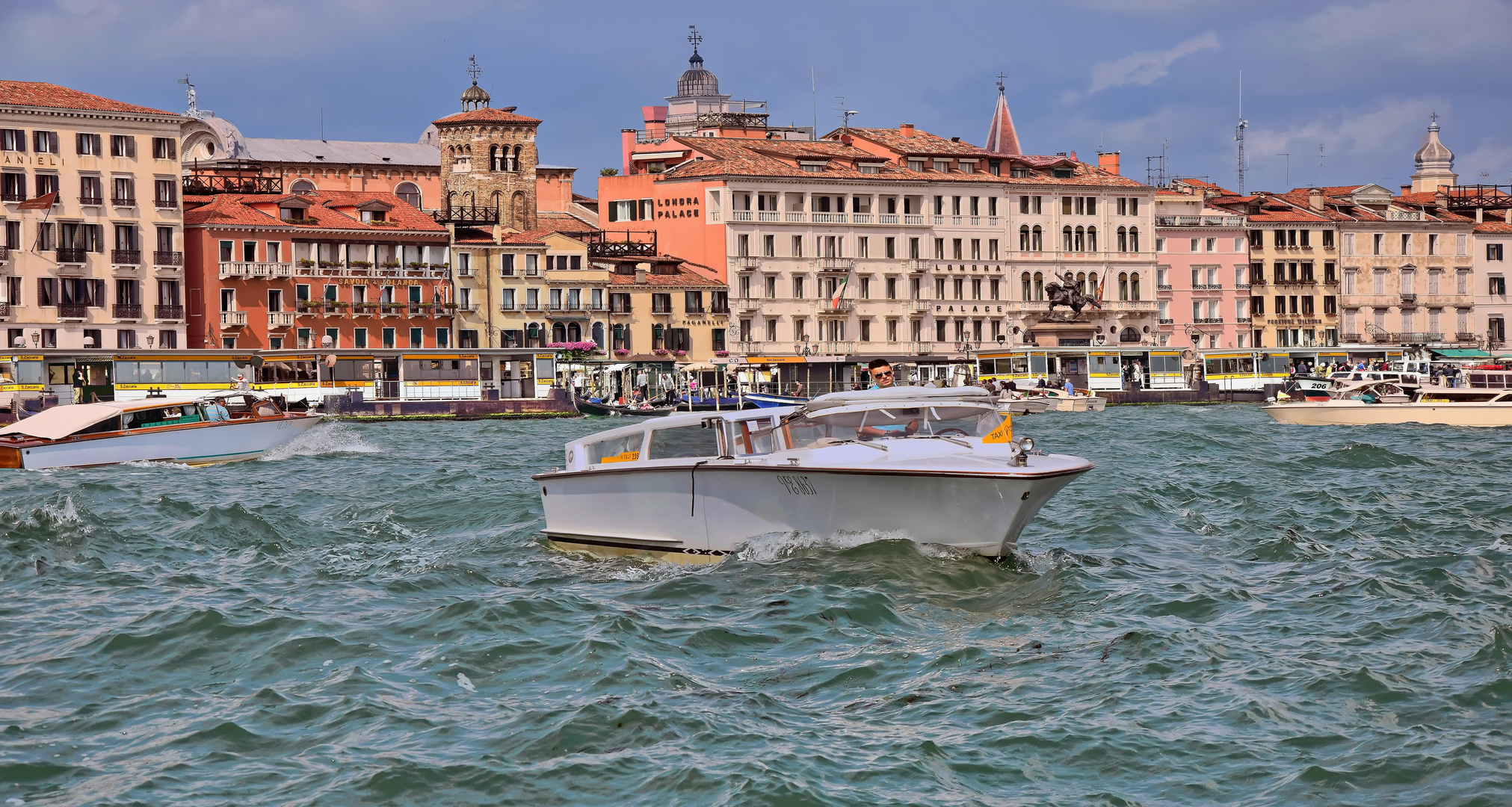 VENEDIG   - Bootstour -