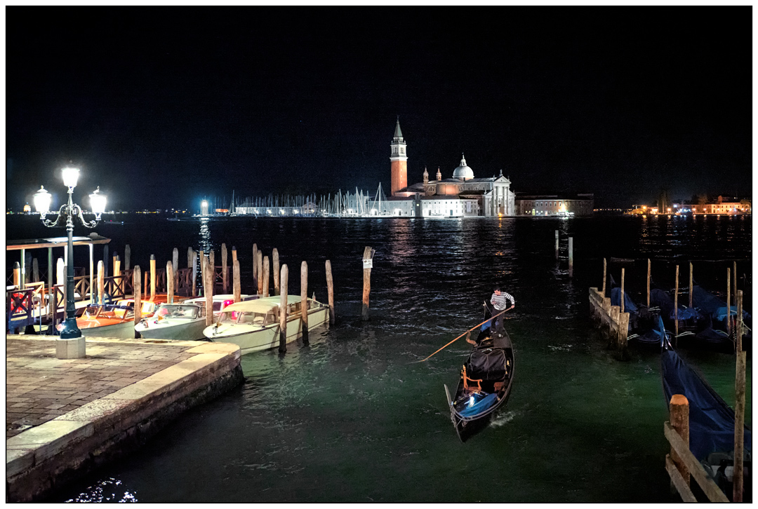 Venedig by night