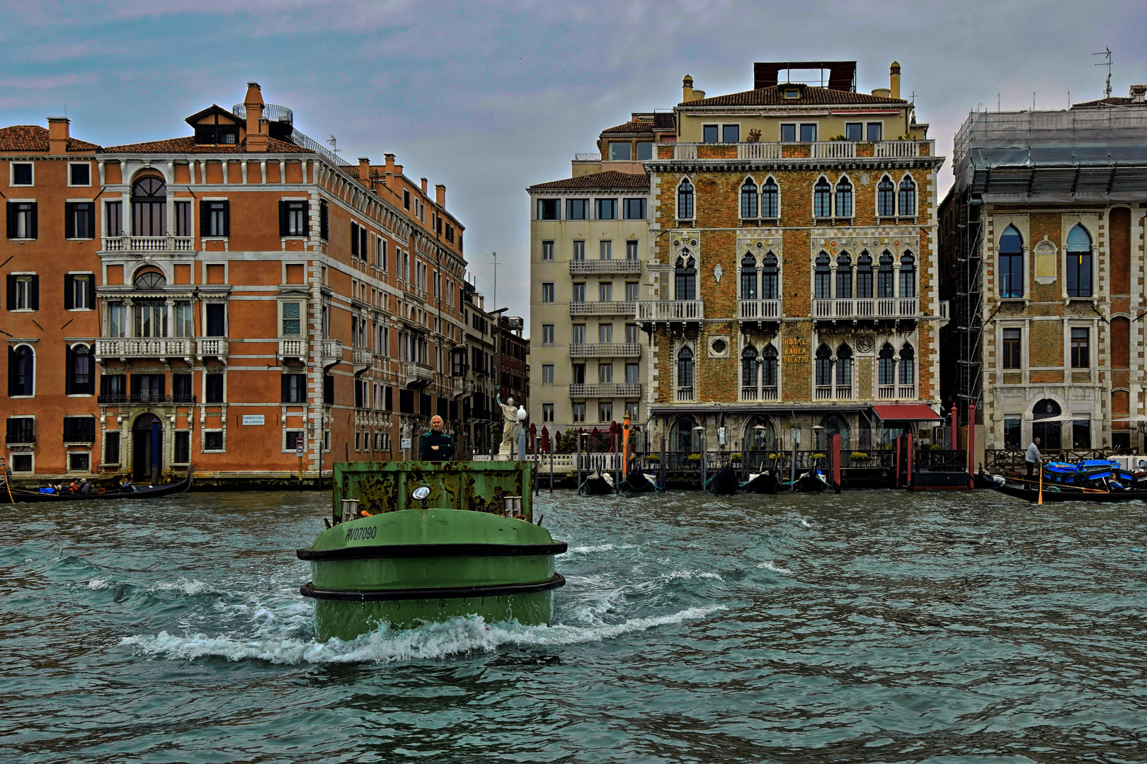 Venedig, das grüne Boot